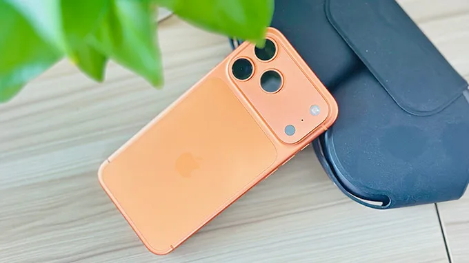 iPhone 17 Pro Max 2TB cũ 99% là hàng gì?