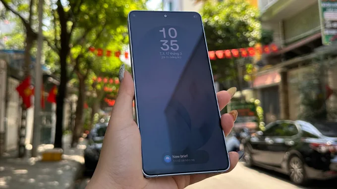 Tính năng Privacy Display và bảo vệ mắt hiện đại