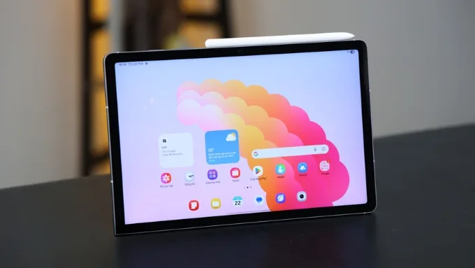 Galaxy Tab S10 FE mang đến trải nghiệm cân bằng hơn cho công việc