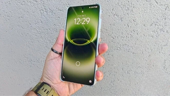 Đánh giá Vivo X300 Ultra về màn hình