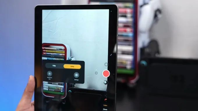 Moto Pad 2026 được trang bị camera sau 8MP và camera trước 5MP