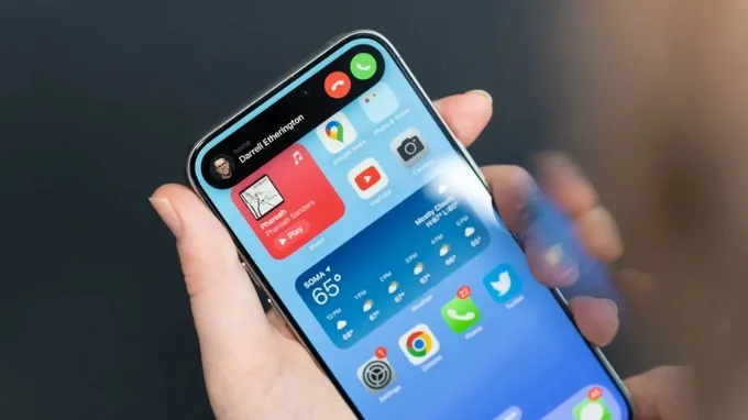 Màn hình iPhone 15 Pro Max