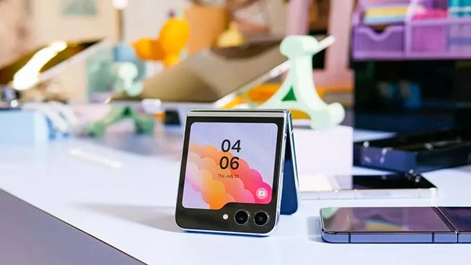 Galaxy Z Flip 5