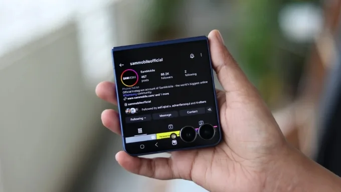 Ứng dụng thông minh hơn trên màn hình phụ Galaxy Z Flip 7