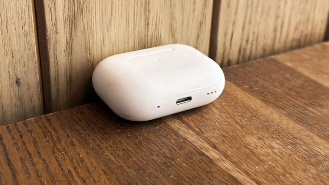 AirPods Pro 2 có thời lượng sử dụng lên đến 30 tiếng