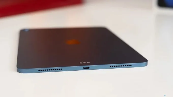 iPad Air 5 và iPad Pro M1 có hệ thống loa chất lượng gần như nhau