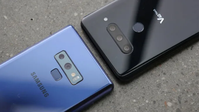 Cum-cam-bien-tren-galaxy-note-9-va-lg-v40-thinq-XTmobile