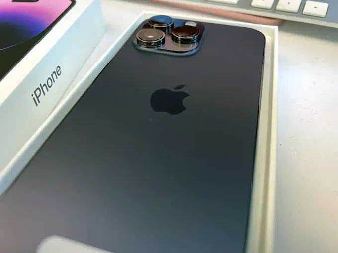 Tổng hợp hình ảnh thực tế của iPhone 14 Pro Max mới nhất