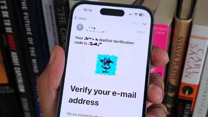 Tự động điền mã xác minh từ email