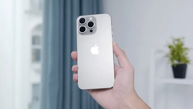 iPhone 15 Pro Max