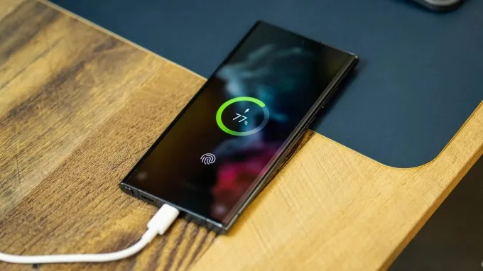 Samsung tập trung vào tuổi thọ pin thay vì sạc nhanh