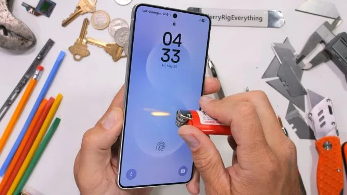 Màn hình AMOLED có khả năng chịu nhiệt ấn tượng