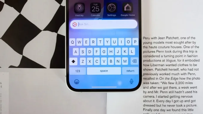 So sánh iPhone 16e và iPhone 13 mini về phần mềm