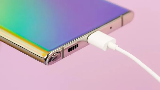 Galaxy Note 10 Plus có công nghệ sạc siêu nhanh 45W