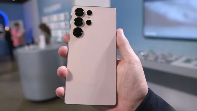 Samsung Galaxy S25 Ultra màu Vàng Hồng