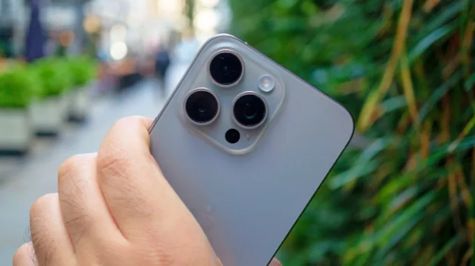Hệ thống camera iPhone 15 Pro Max được đánh giá là khá chuyên nghiệp