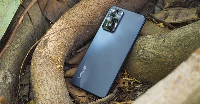 Redmi Note 11 vs Samsung Galaxy A32 chụp hình cao