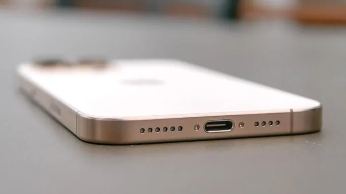 Đánh giá thời lượng pin của iPhone 16 Pro Max