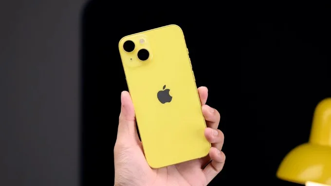 iPhone 14