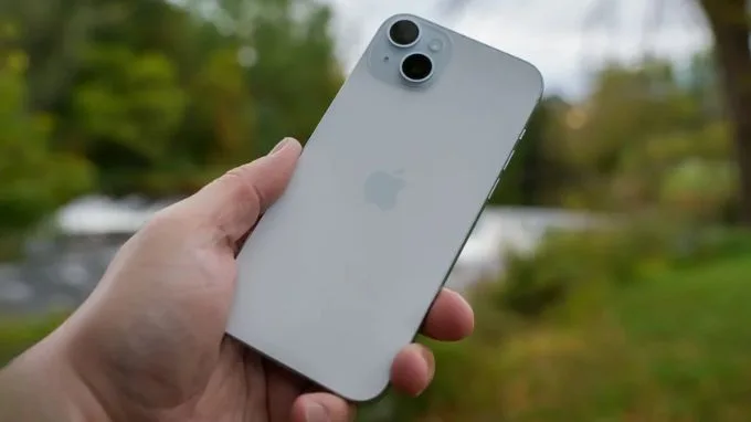 Kích thước iPhone 15 Plus