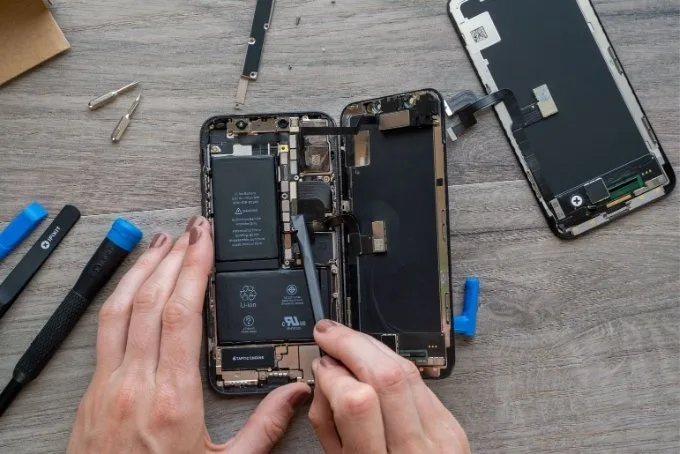 Độ pin iPhone là gì
