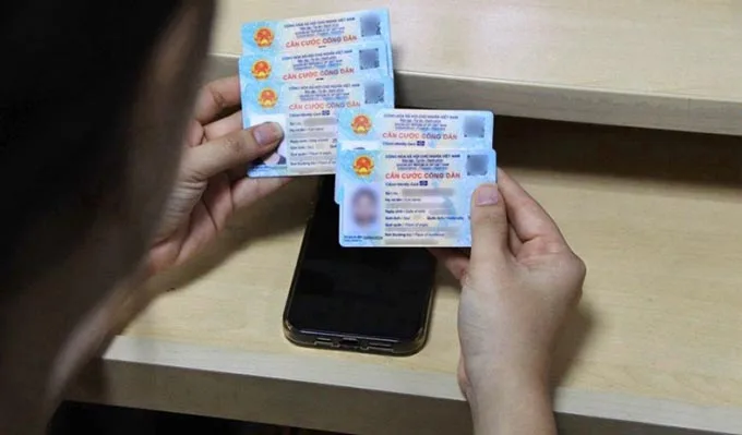 Các trường hợp bắt buộc phải đổi sang thẻ căn cước mới từ 01/07/2024
