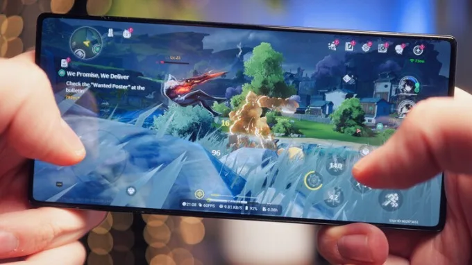Máy được trang bị chip Snapdragon 8 Elite Gen 5