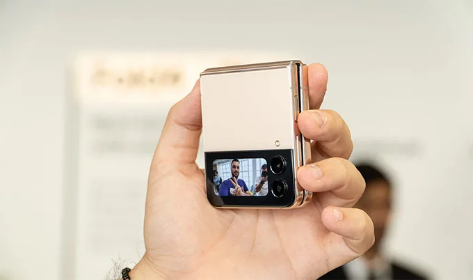 Samsung tiếp tục trang bị 2 ống kính mặt sau cho Galaxy Z Flip 4