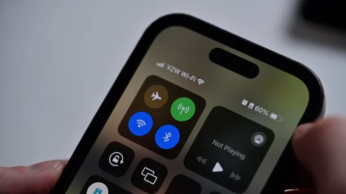 iPhone 15 Pro Max thường mất kết nối Wi-Fi
