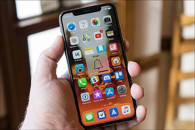 Kiểm tra phím Home, âm lượng và nút nguồn trên iPhone