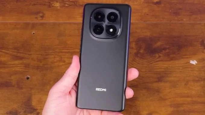Redmi Note 15 màu đen
