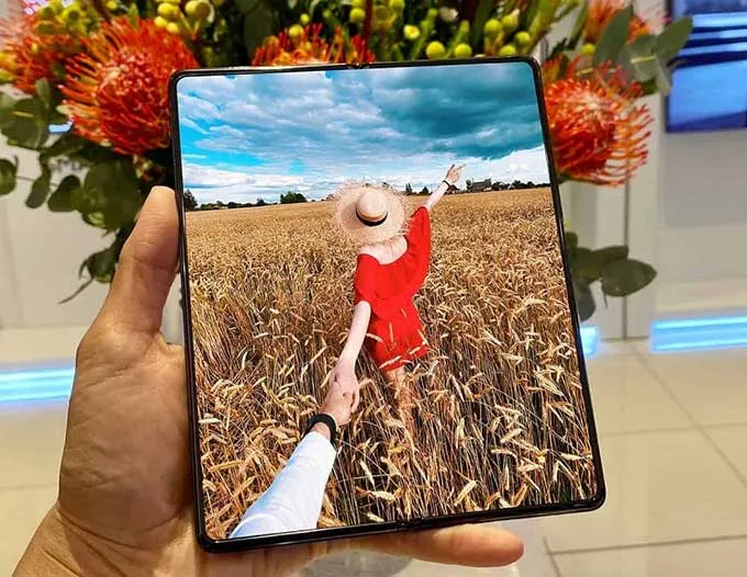 Vì sao công nghệ camera ẩn dưới màn hình không thể thành công như mong chờ?