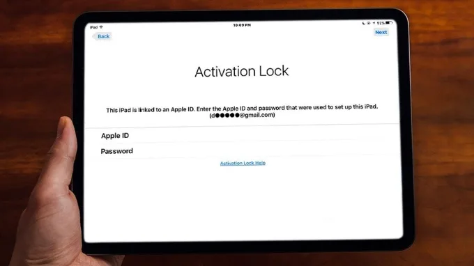 Kiểm tra tài khoản Apple ID, iCloud