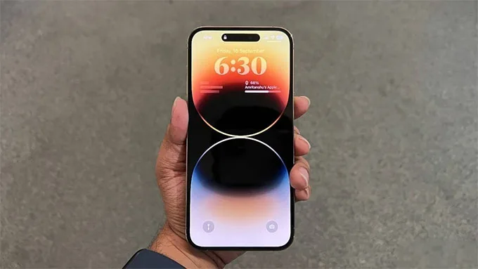 iPhone 14 Pro/Pro Max (2022)