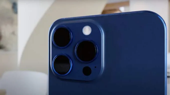 Cụm 3 camera trên iPhone 15 Pro Max