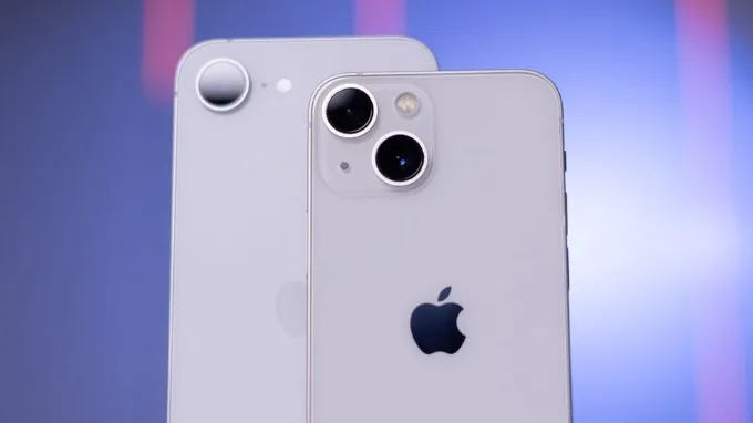 So sánh iPhone 16e và iPhone 13 mini về camera