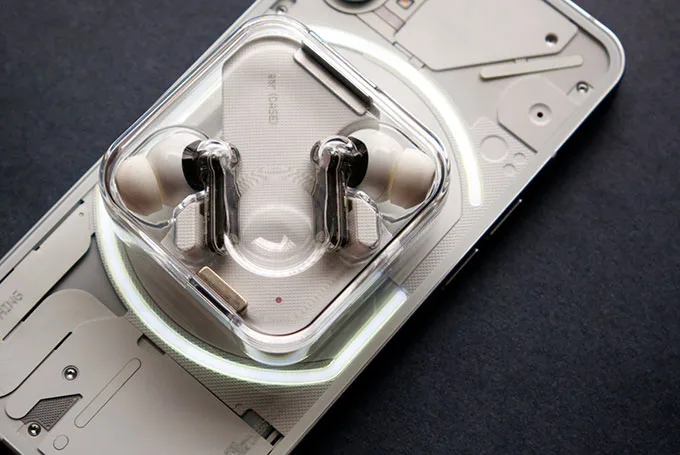 nothing-phone-1-7-scaled