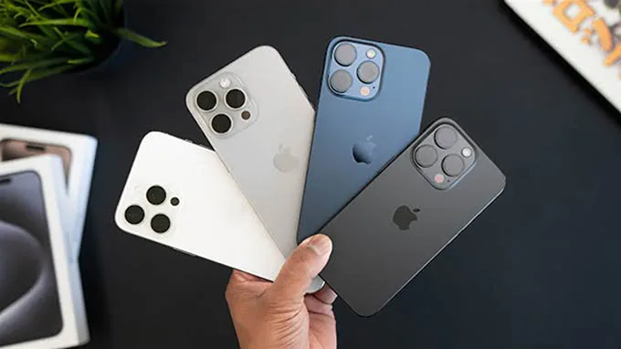 iPhone 15 Pro Max có mấy màu