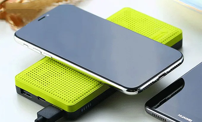 Sạc dự phòng không dây chỉ tương thích với một số dòng điện thoại