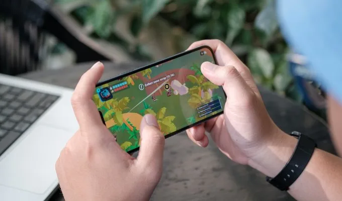 Thoải mái chơi game trên iPhone 14 Plus nhờ vào bộ vi xử lý mạnh mẽ