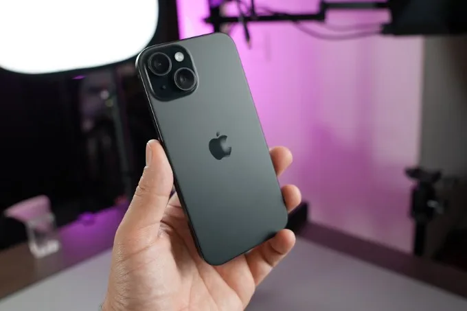 Thiết kế bên ngoài của iPhone 15