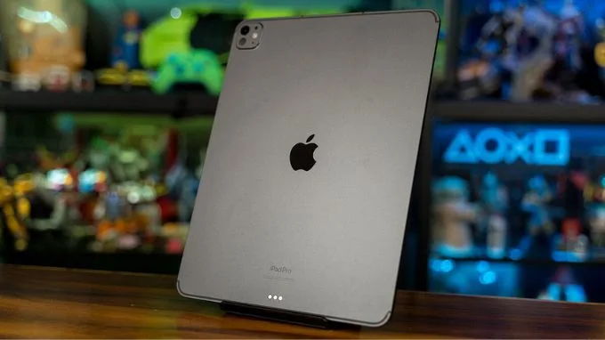 Camera sau của iPad Pro M4
