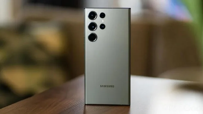 Thiết kế Galaxy S23 Ultra
