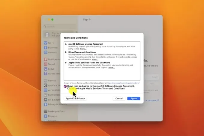 Các bước tạo tài khoản iCloud mới trên MacBook