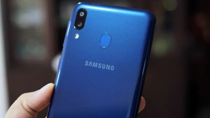 Camera Galaxy M20 có khả năng quay video nhỉnh hơn
