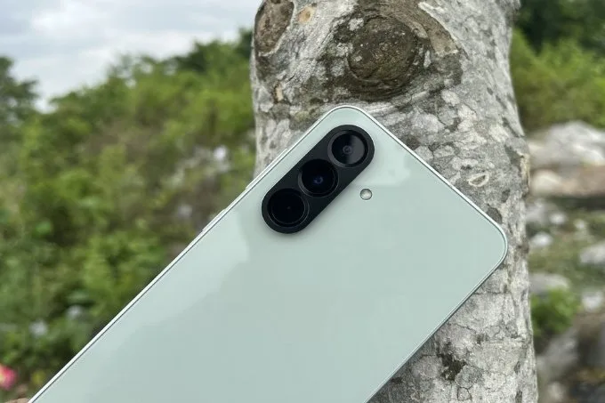 Galaxy A27 đang được phát triển