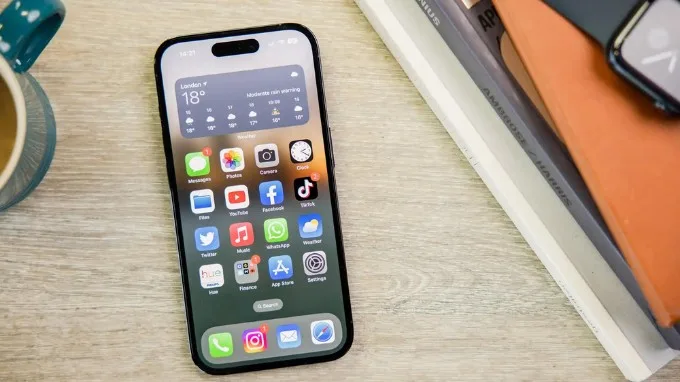 Màn hình iPhone 14 Pro