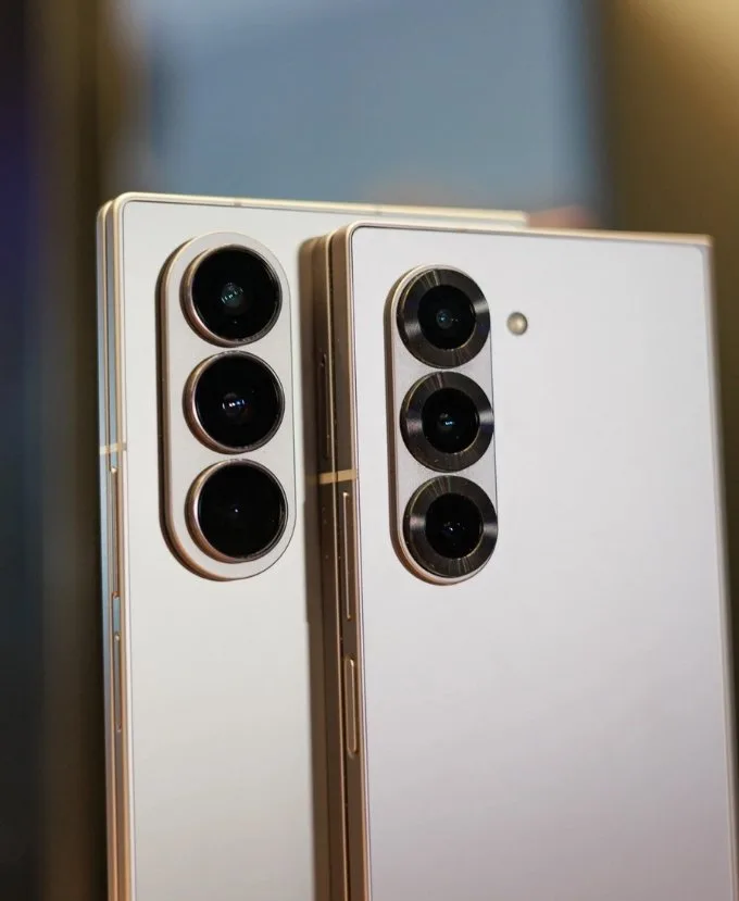 so-sanh-samsung-galaxy-z-fold-7-va-galaxy-z-fold-6-ve-camera-2-xtmobile