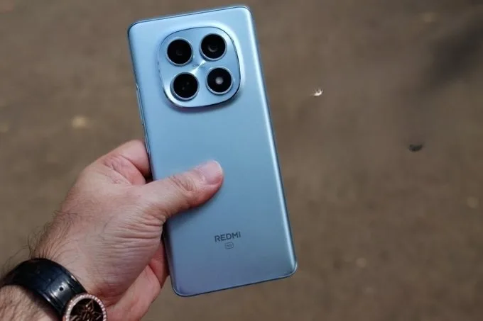 Redmi Note 15 có đáng mua không?