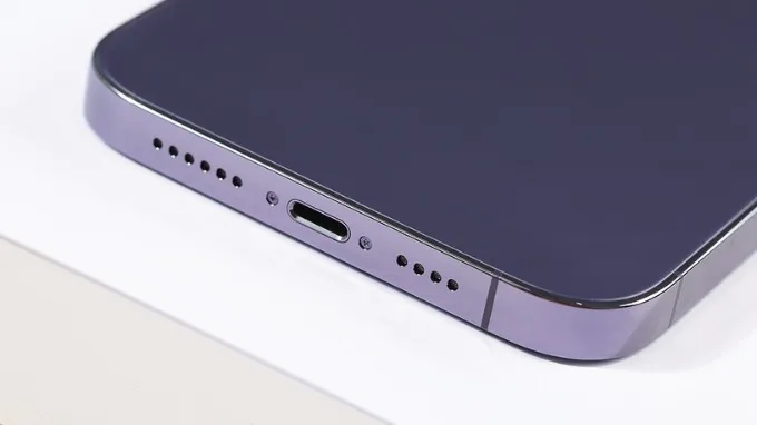 Hệ thống loa kép trên iPhone 14 Pro Max